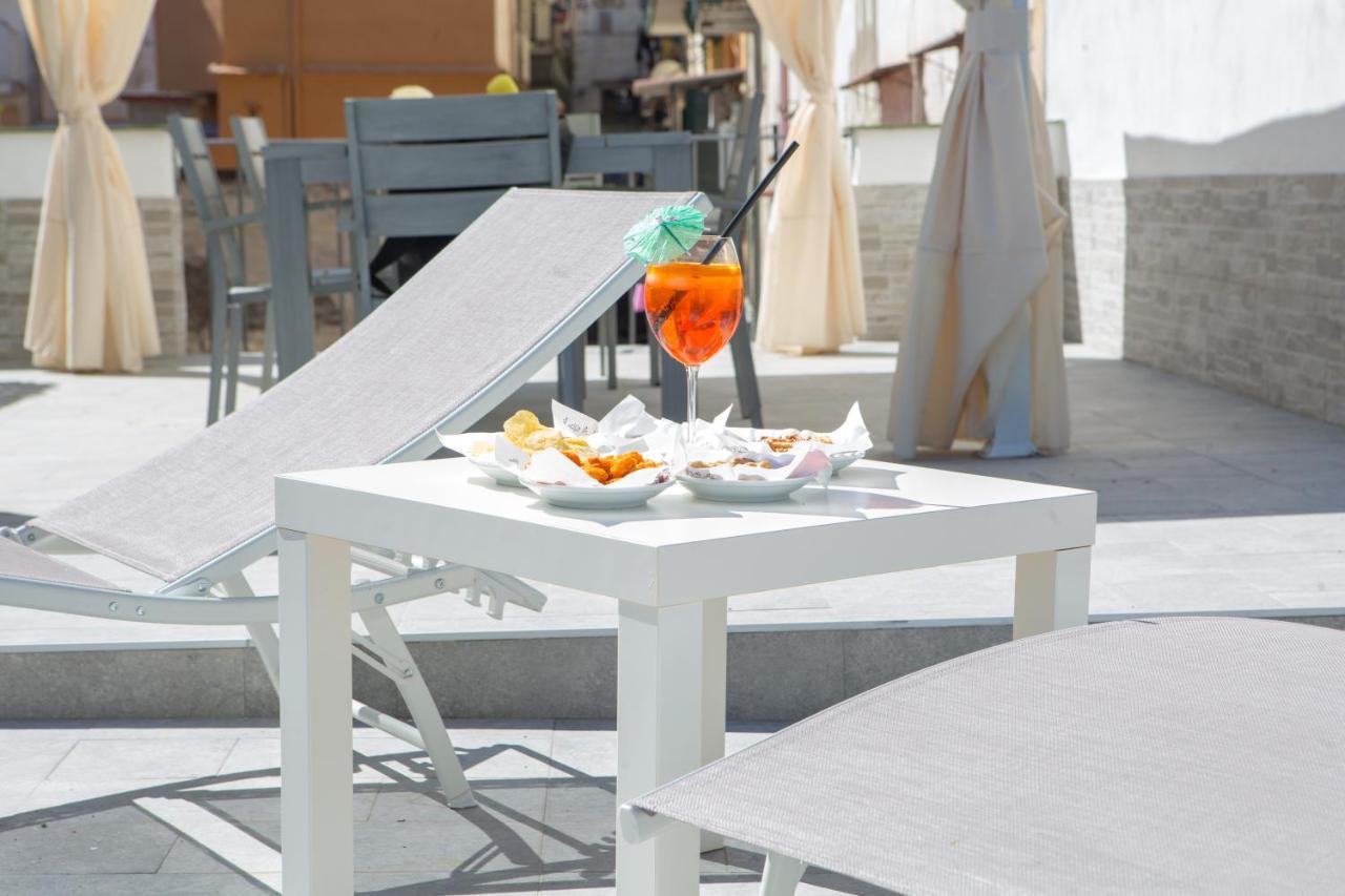 Holiday House Toto Villa Napoli Bagian luar foto